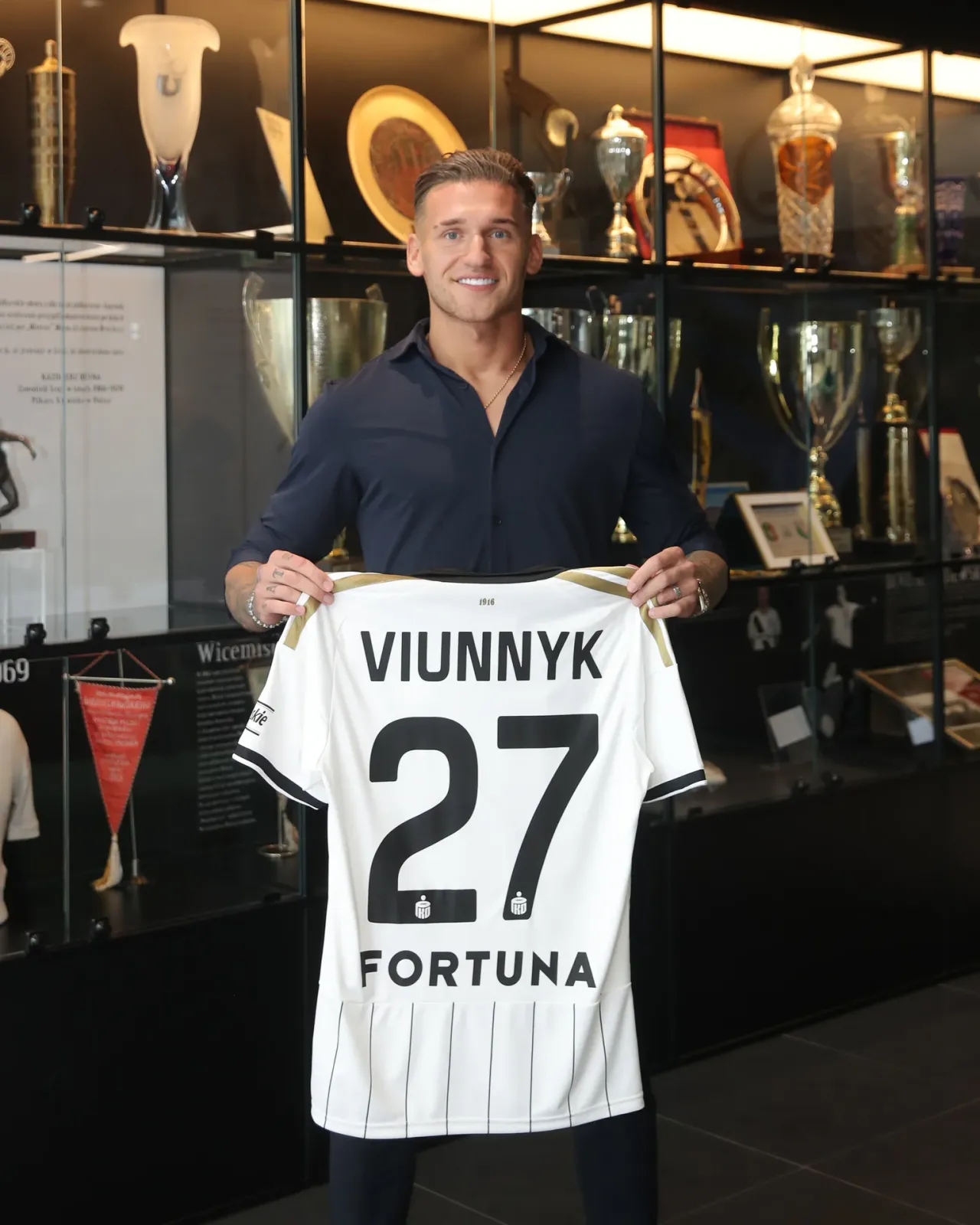 Bohdan Wjunnyk Transfer